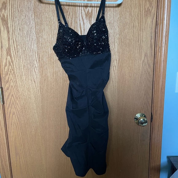 Cleaving Collection beaded dress, size juniors large - Picture 1 of 2